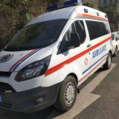 长宁品质救护车出租,为您的健康出行负责